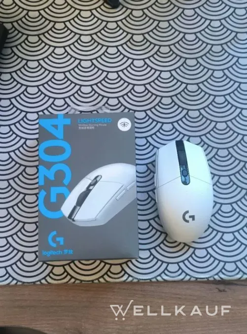 Logitech g304