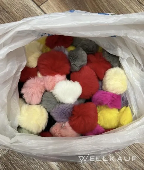 Pompons aus Kaninchenfell