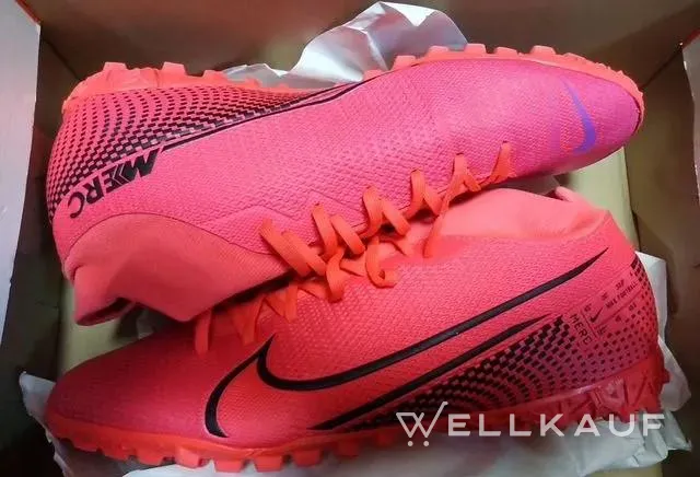 Mercurial Superfly 7