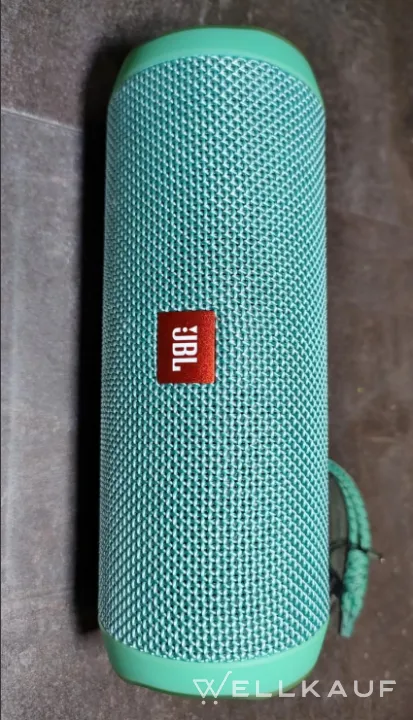 JBL Flip 4