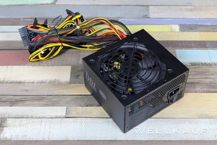 700W Cooler Master