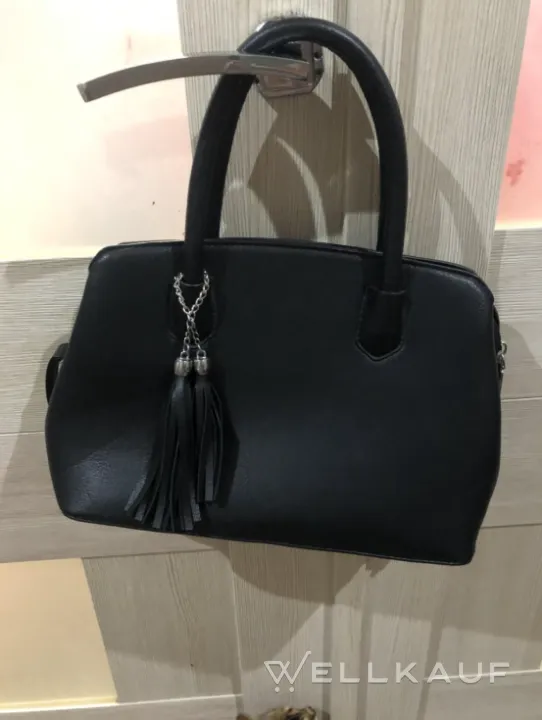 Schwarze Tasche