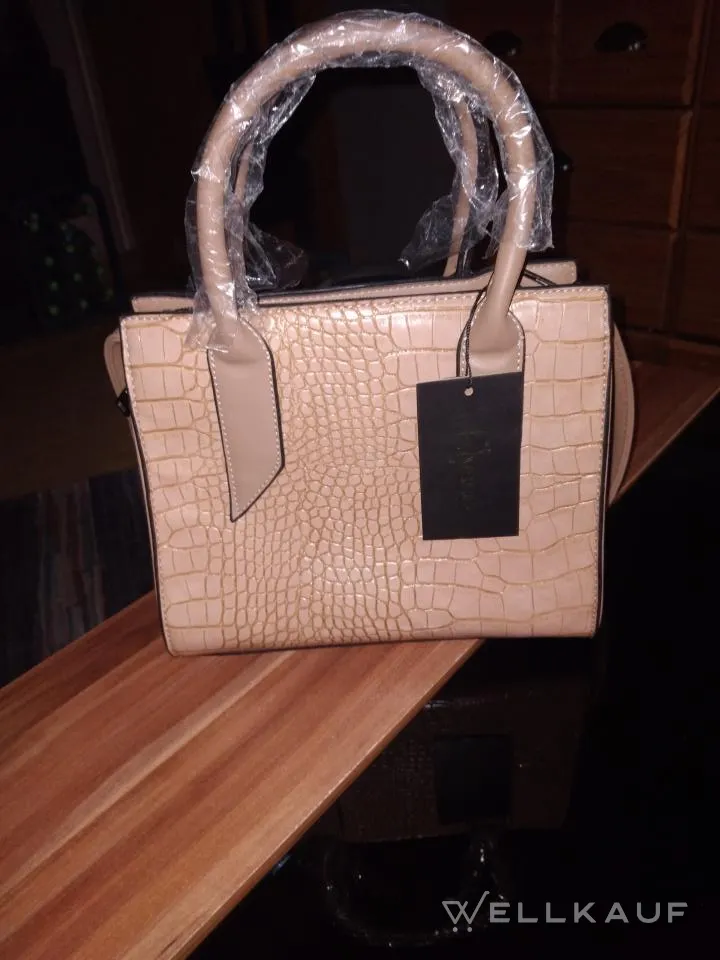 Beige Handtasche klein