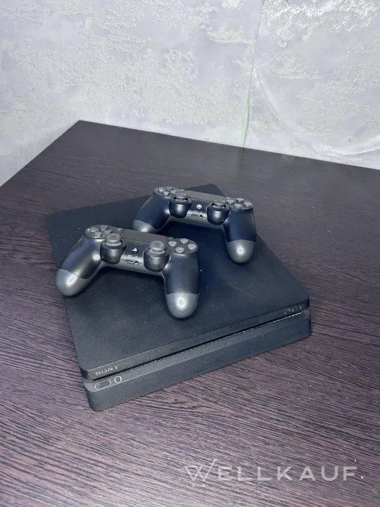 Sony playstation 4