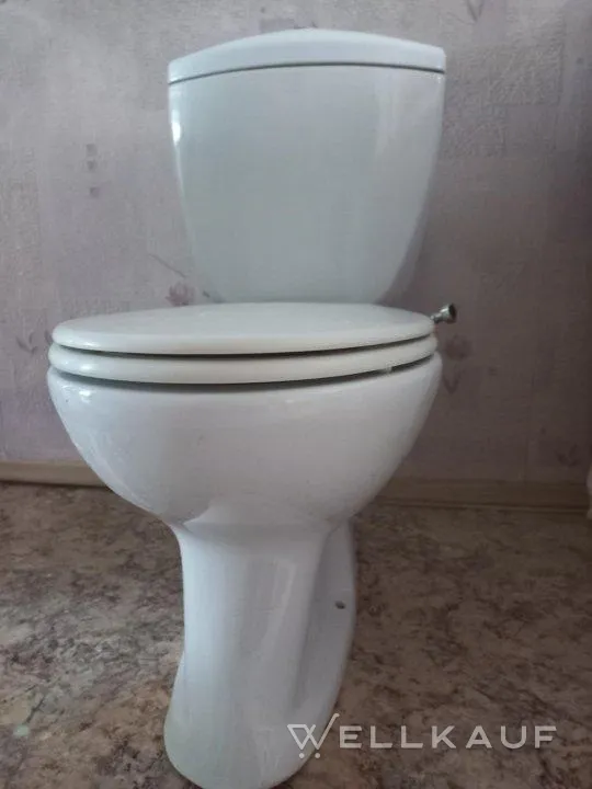 Gebrauchte Toilettenschüssel