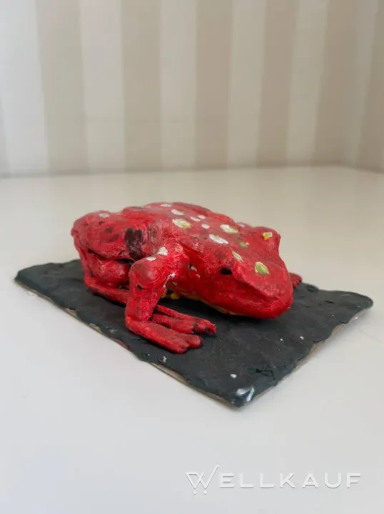 Kröte. Plastilin-Handwerk