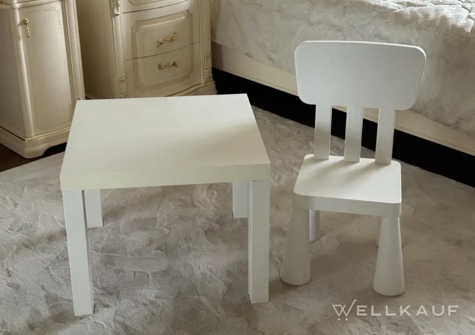 Tisch und Stuhl Ikea