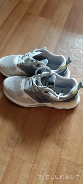 Turnschuhe