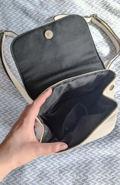 Weißer Rucksack klein
