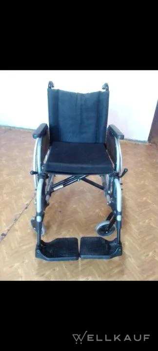 Rollstuhl