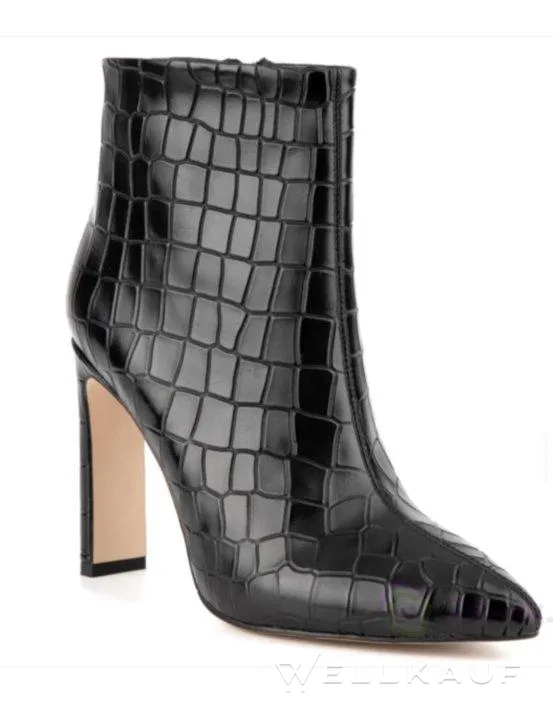 Stiefeletten aus echtem Leder.