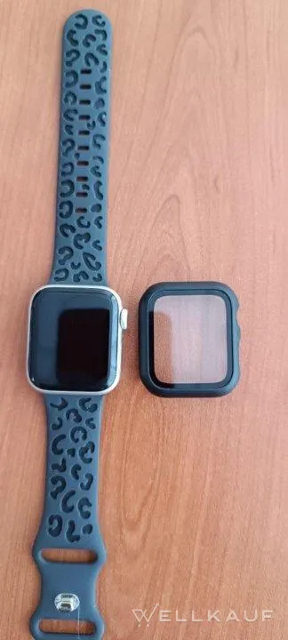 Apple Watch SE (2024) 