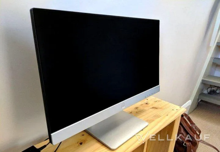 22" HP Monitor
