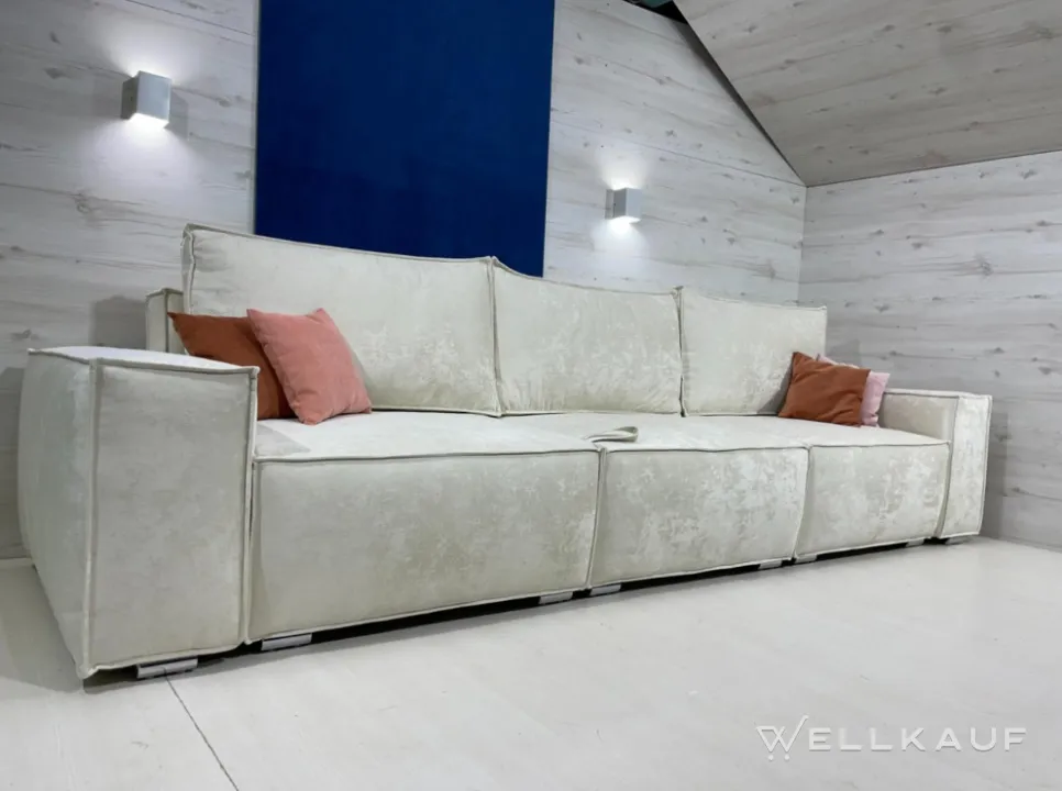 Großes verwandelbares Sofa