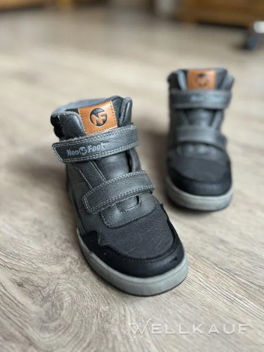 Herbststiefel für Jungen.