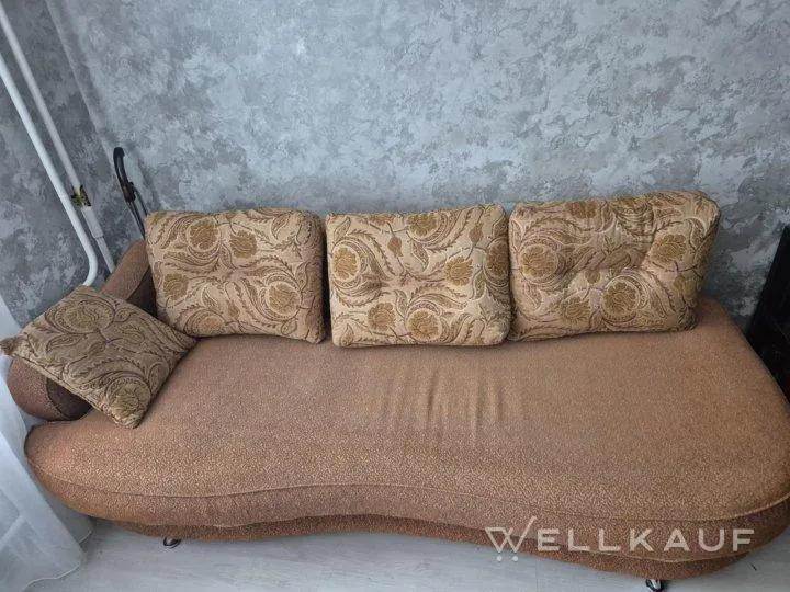 Sofa gerade