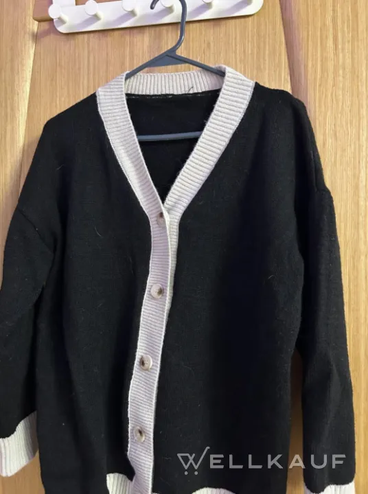 Warme Strickjacke für Damen