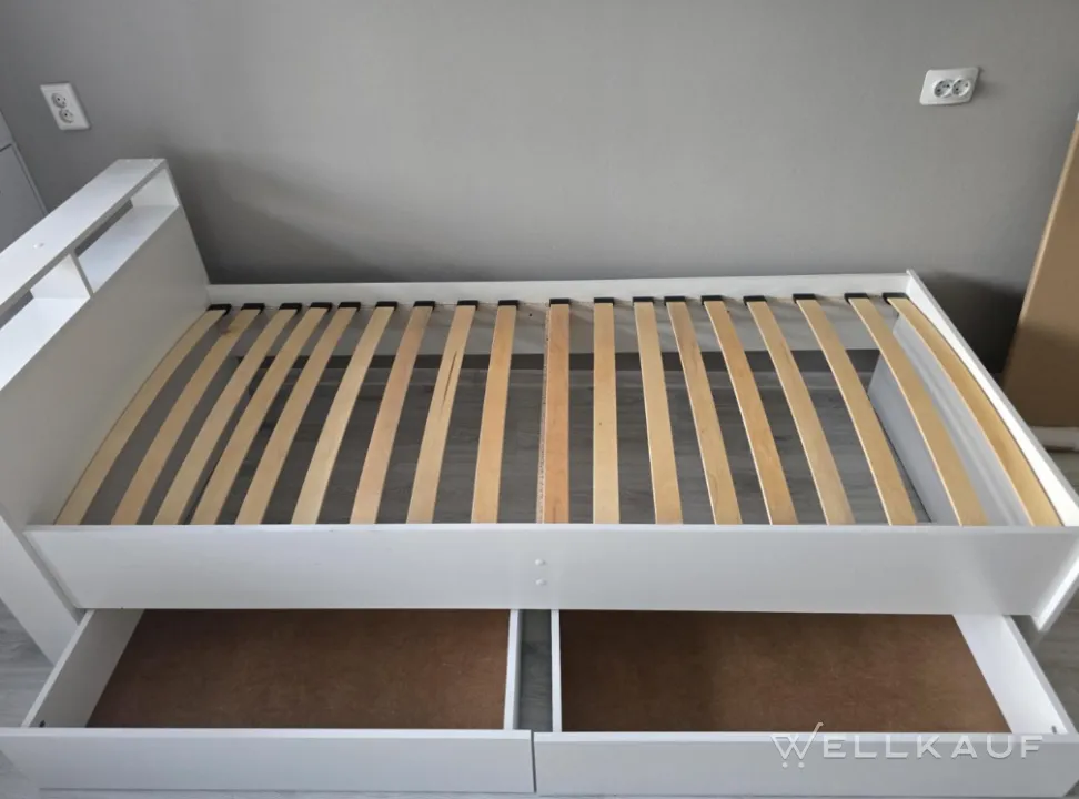 Bett 90x200