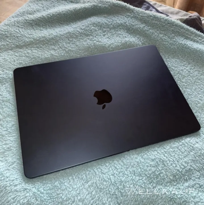 MacBook Air 15 m2 8/256