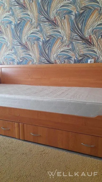 Einzelbett