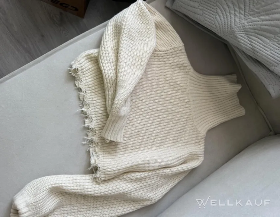 Kurzer Pullover