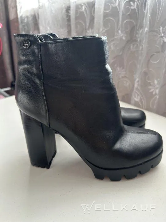 Damenschnürhalbschuhe