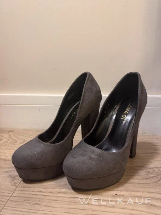 Schuhe Größe 35