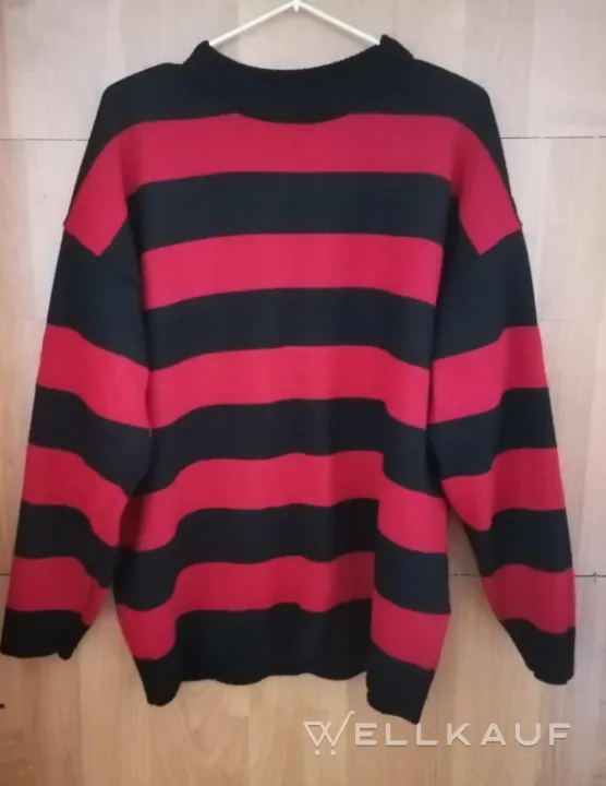 gestreifter Pullover