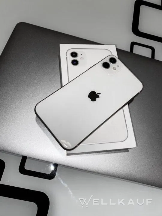 iPhone 11