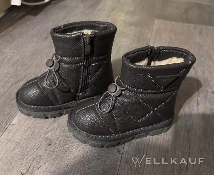 Kinderstiefel.