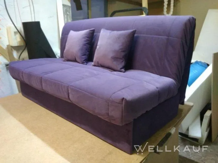 Akkordeon-Sofa.