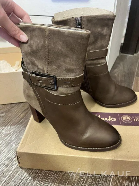 Damenschnürstiefeletten.
