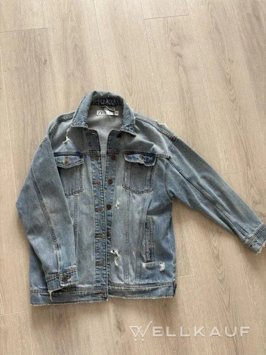 Zara Denim-Jacke.
