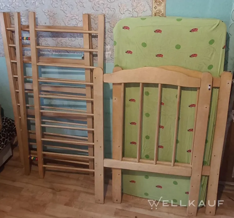 Kinderbett + Matratze