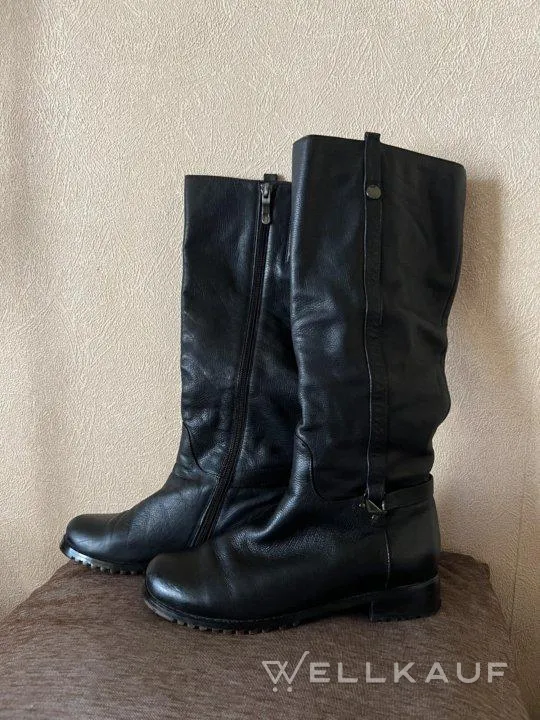 Echte Lederstiefel.