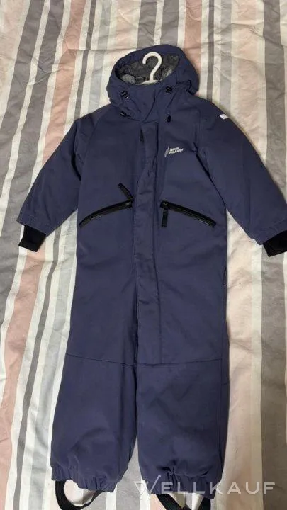 Winteroverall Rock Pillars