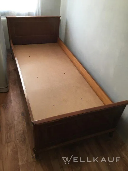 Bett, Einzelbett zu verkaufen