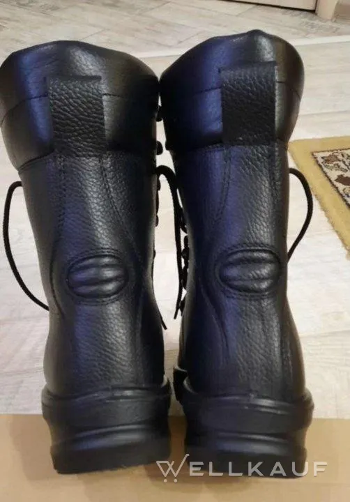 Kampfstiefel