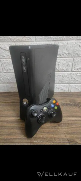 Xbox 360S