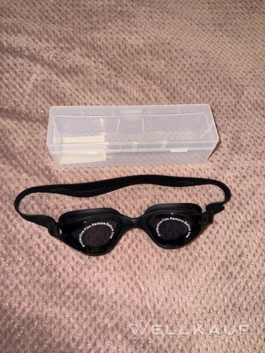Schwimmbrille