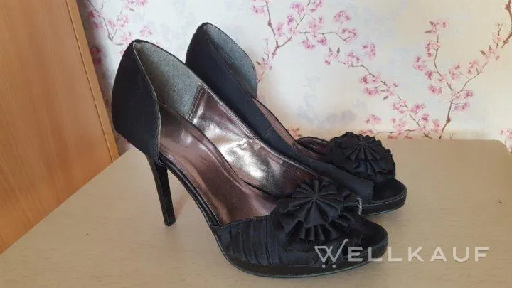 Stiletto-Absätze 37