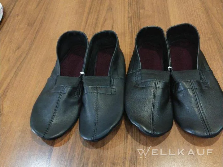 Tschechische Lederschuhe