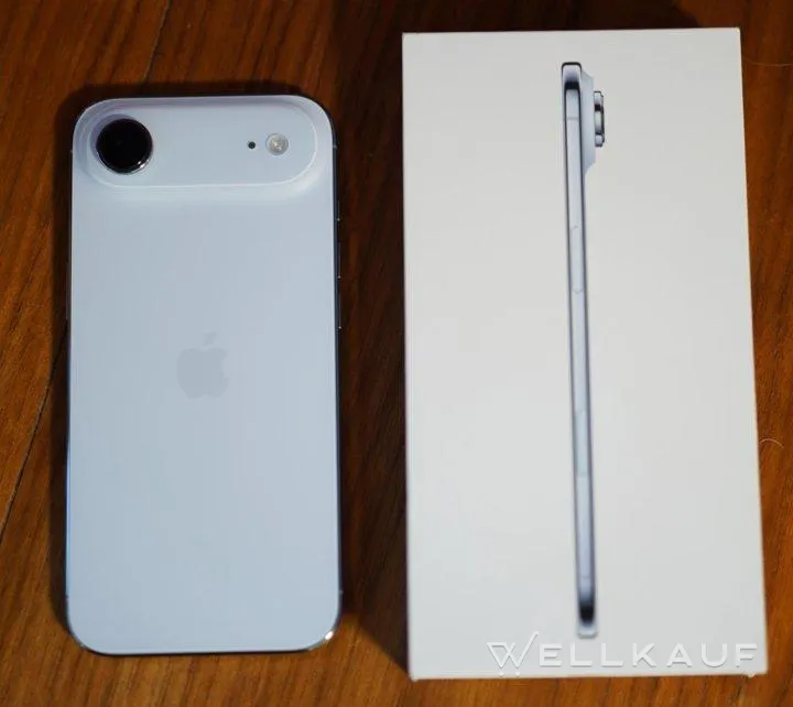 iPhone Air 12/256 Sky Blue