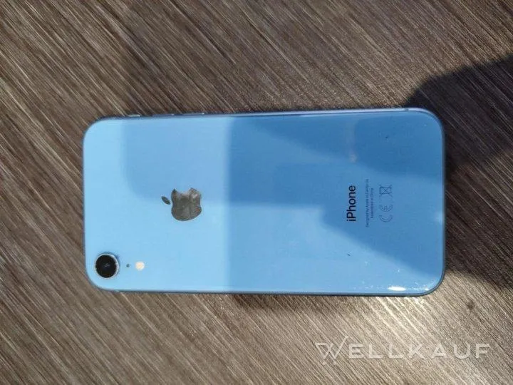 iPhone XR 64 gb