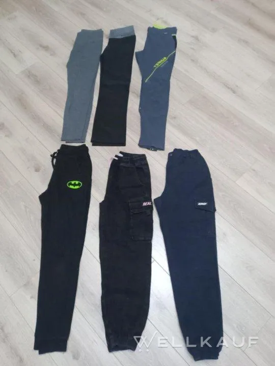 Jeans und Jogginghosen 44-46