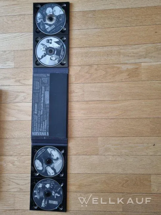 Nirvana - With The Lights Out