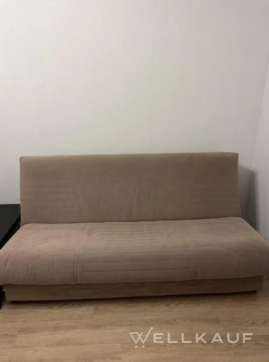 Ausklappbares Sofa
