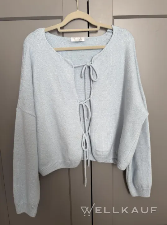 Kurzer Cardigan