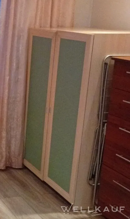 Kleiderschrank