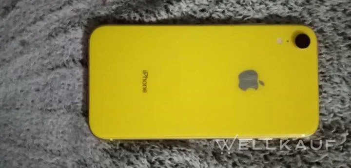 iPhone XR